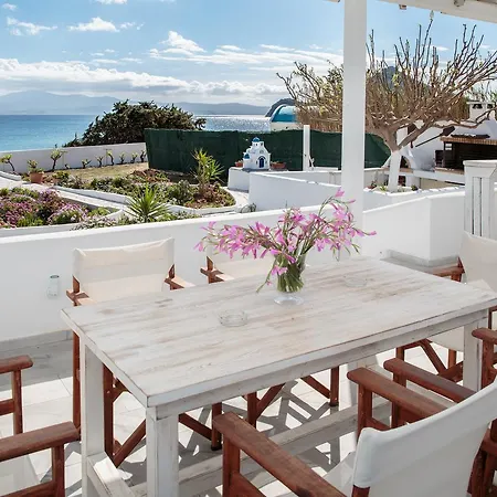Paradis Beach Tatil Evi Molos (Paros)