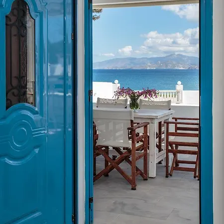 Paradis Beach * Molos (Paros)